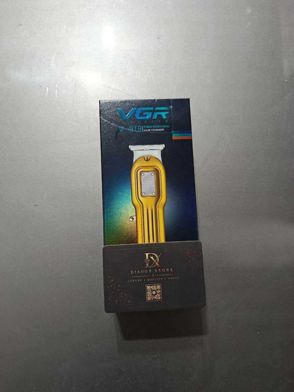 ریش تراش برند VGR